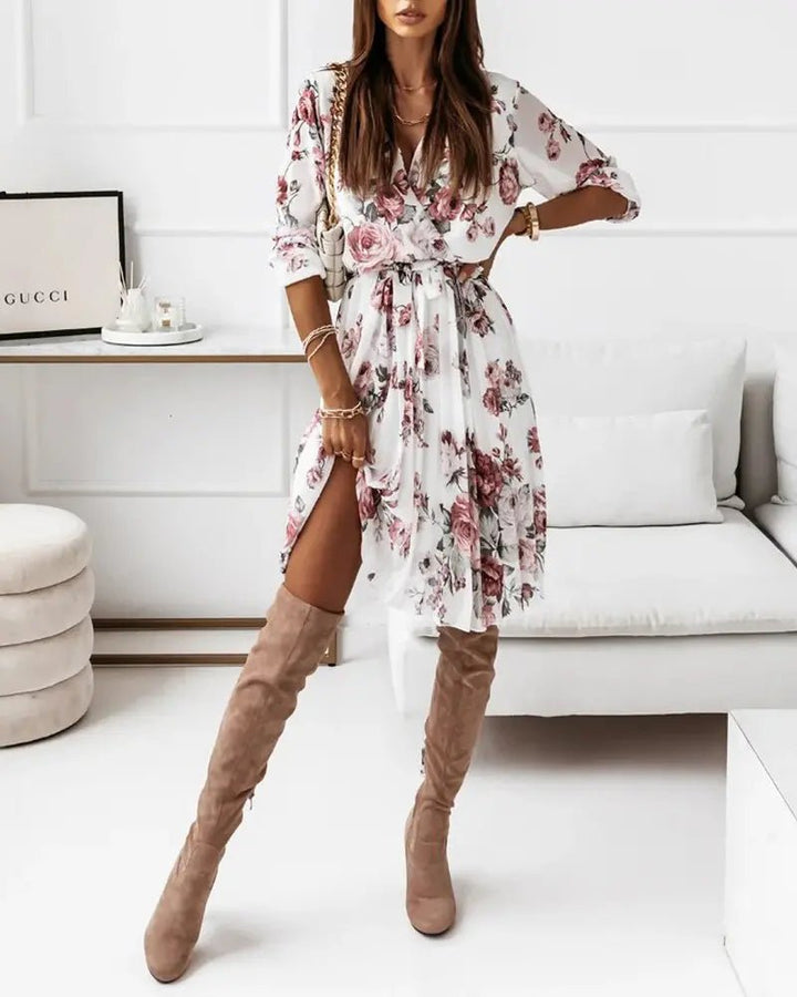 Femme portant Robes Althelia | Robe Pour Femmes À Imprimé Floral | Blanc