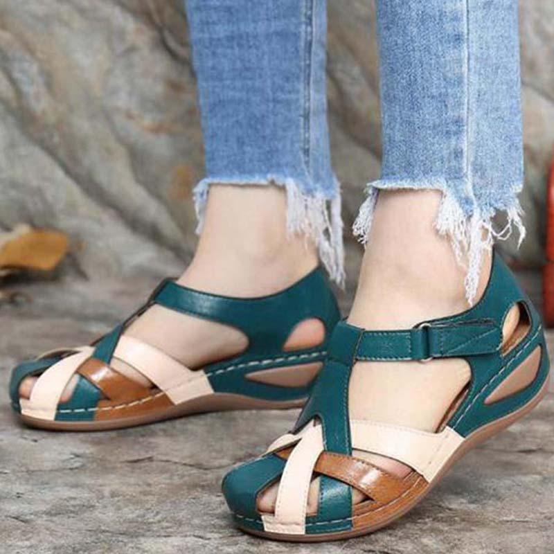 Femme portant Sandales Ameline | Sandales d'été confortables pour femmes