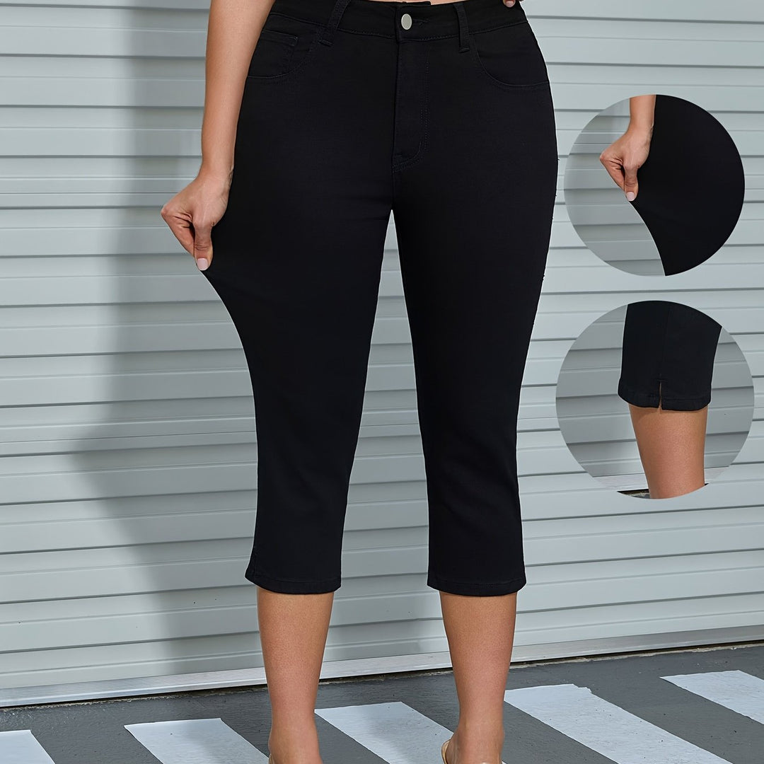 Femme portant Bermuda Arveina | Pantalon Capri stretch taille sculptante