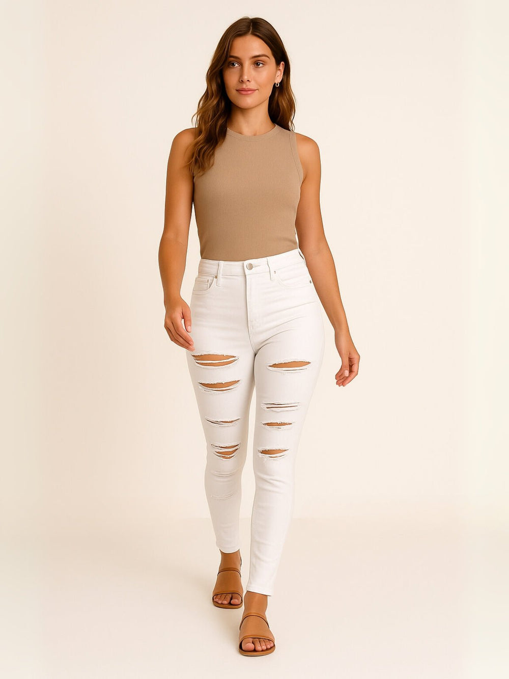 Femme portant Jeans Aurelya | Jean skinny déchiré taille haute