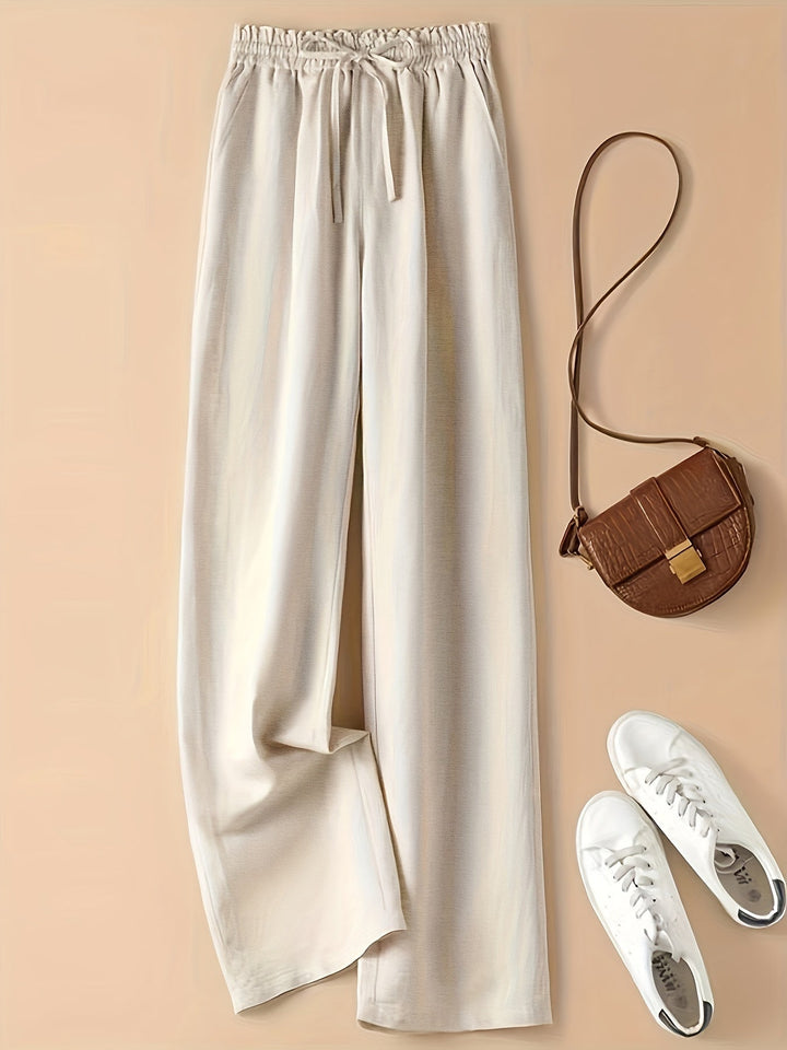 Femme portant Pantalon Large Aurelya | Pantalon large taille haute rétro