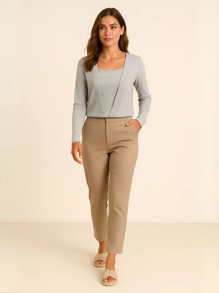 Femme portant Blouse Aurezia | Blouse effet deux pièces vichy chic