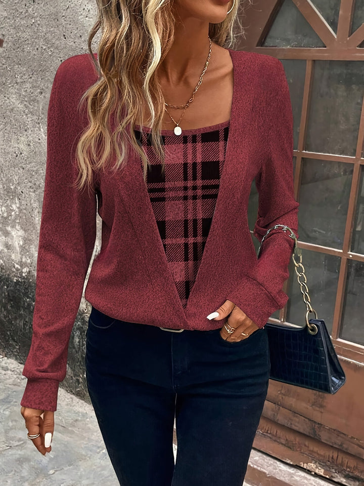 Femme portant Blouse Aurezia | Blouse effet deux pièces vichy chic