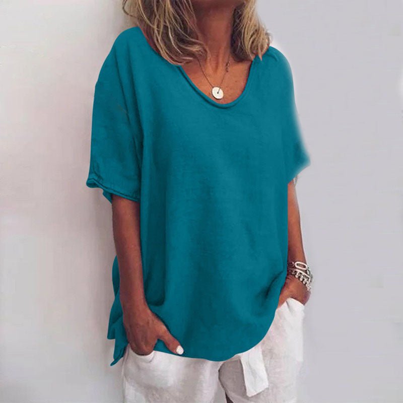 Femme portant Tops Aveline | Chemisier Ample et Confortable