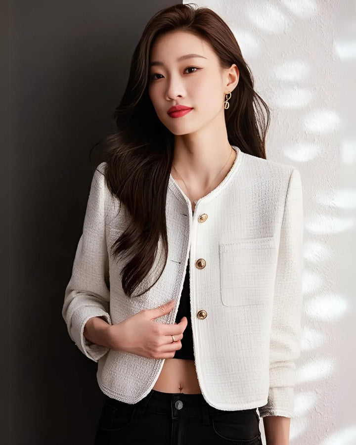 Femme portant Veste Calista | Manteau Court en Tweed