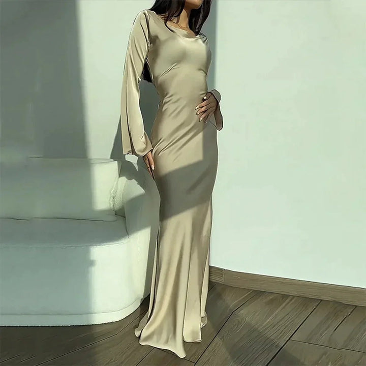 Femme portant Robes Celestina | Robe élégante à manches longues pour femmes