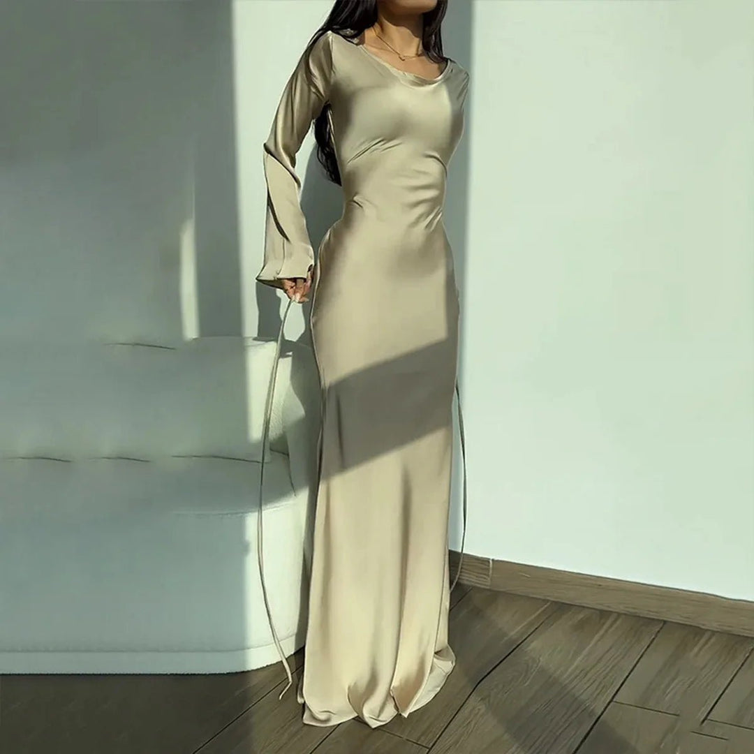 Femme portant Robes Celestina | Robe élégante à manches longues pour femmes