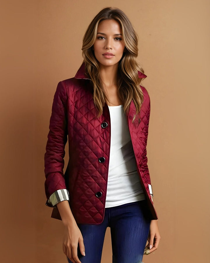 Femme portant Veste Céline | Veste Matelassée Chic