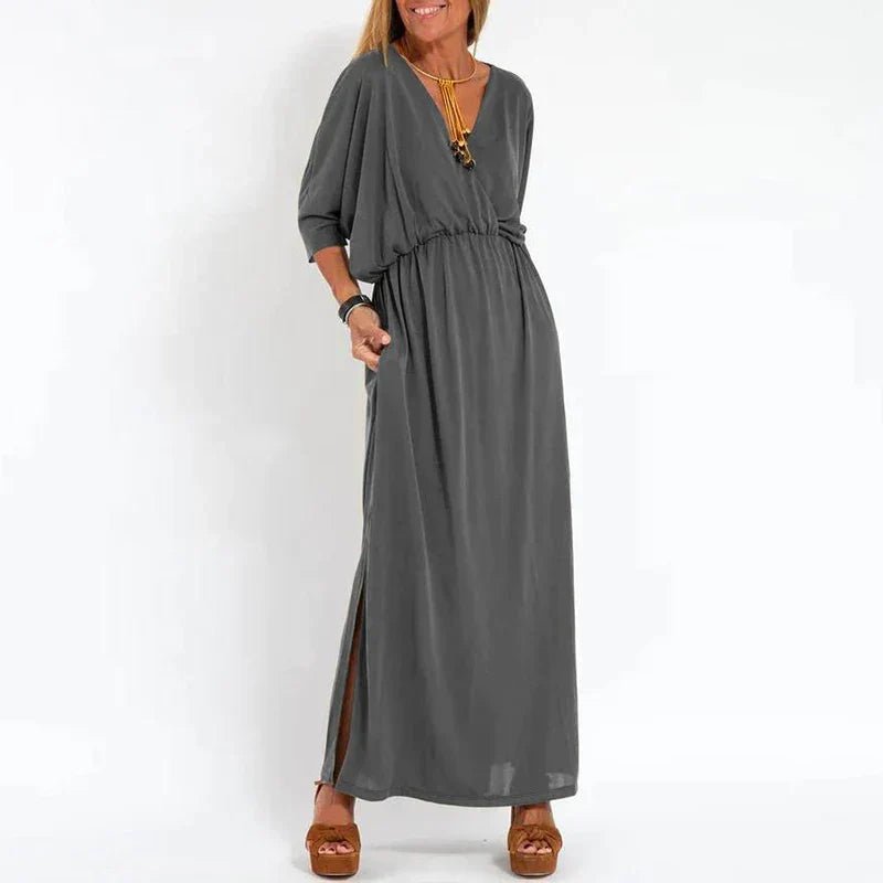 Femme portant Robes Elisaria | Élégante robe longue vintage pour femme