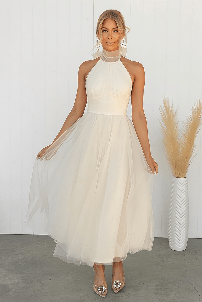 Femme portant Robes Elisia | Robe De Soirée Élégante Sans Manches Pour Femmes