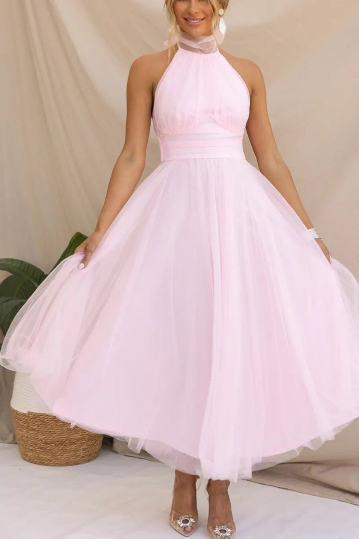 Femme portant Robes Elisia | Robe De Soirée Élégante Sans Manches Pour Femmes