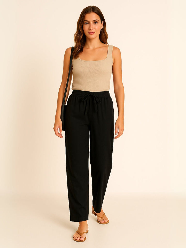 Femme portant Pantalon en lin Elviera | Pantalon en lin léger