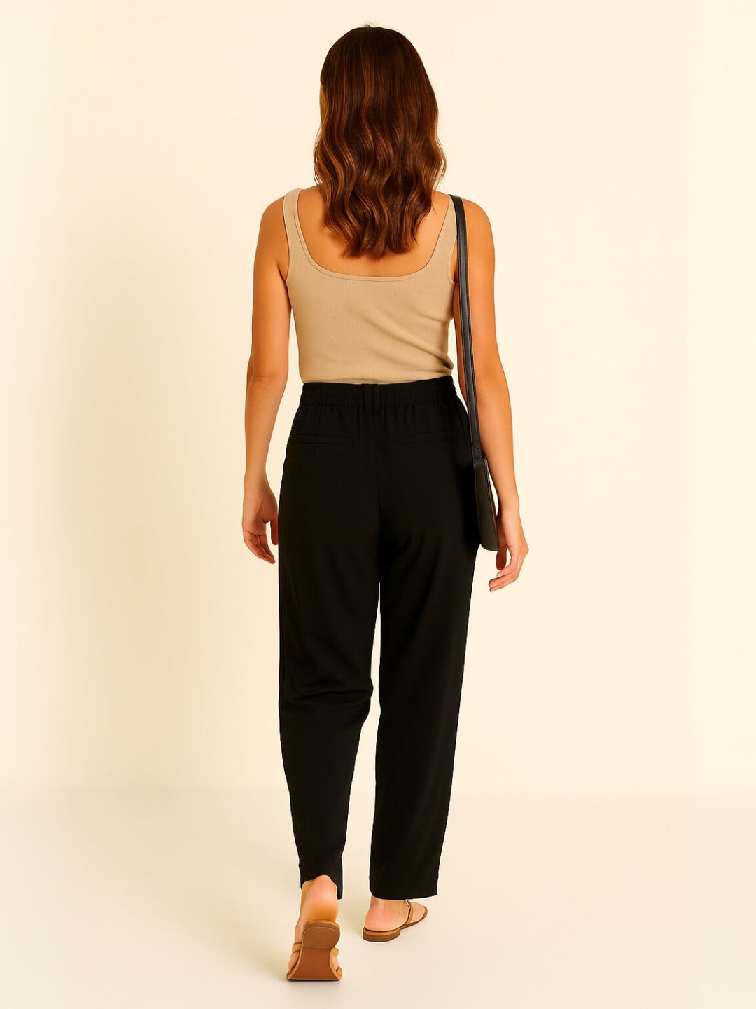 Femme portant Pantalon en lin Elviera | Pantalon en lin léger