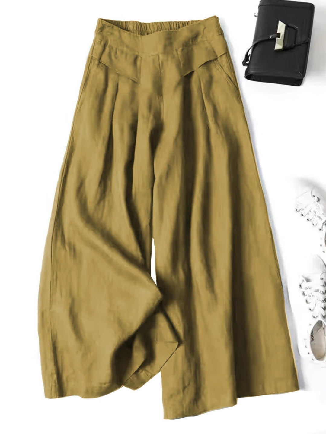 Femme portant Pantalon En Lin Elyanna | Pantacourt fluide taille élastique