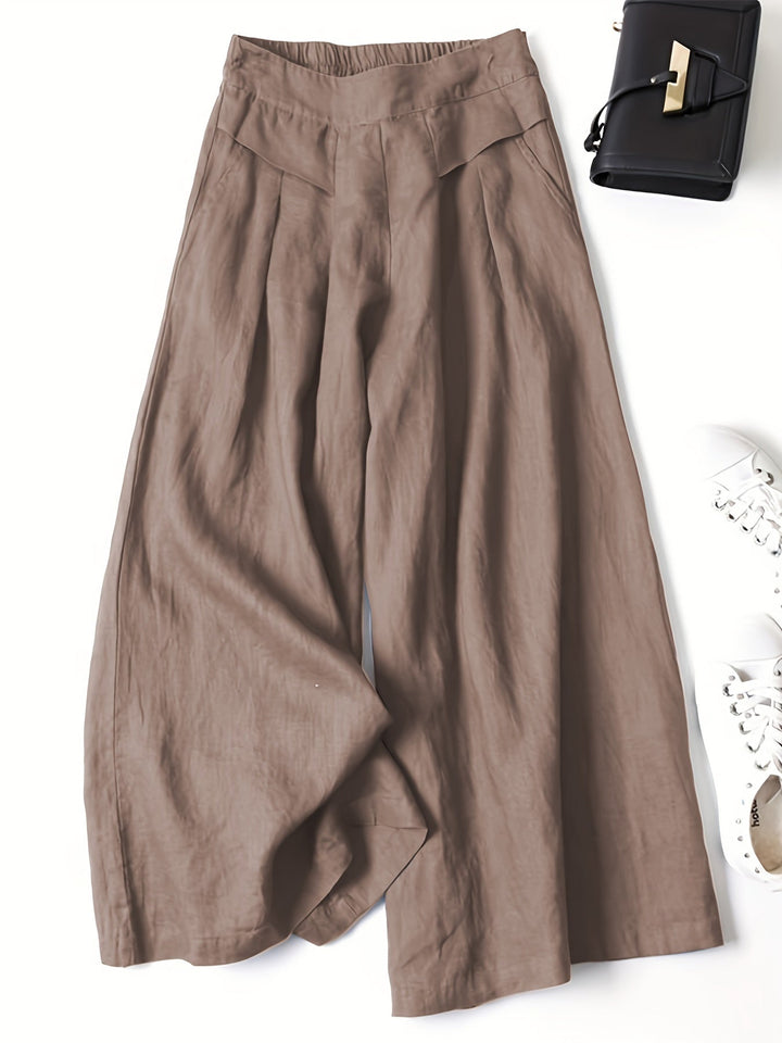 Femme portant Pantalon En Lin Elyanna | Pantacourt fluide taille élastique