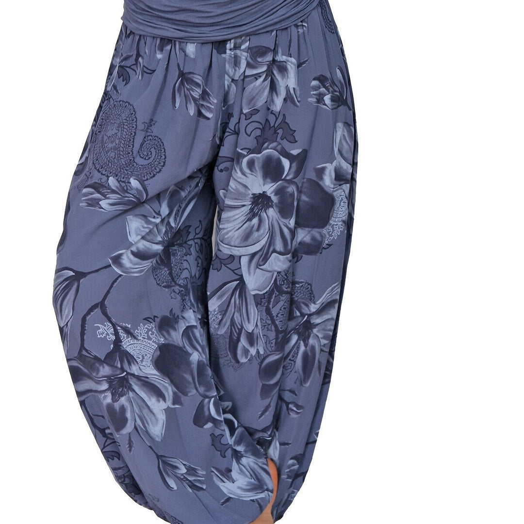 Femme portant Sarouel Elyrane | Sarouel fleuri bohème et léger