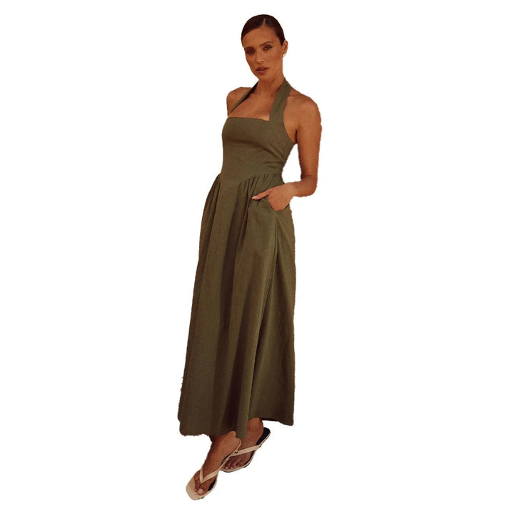 Femme portant Robes Evelore | Robe longue élégante à encolure ras du cou pour femmes