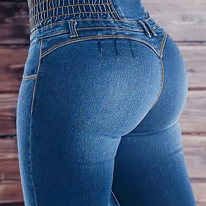 Femme portant Jean flare Ferlyna | Jean flare sculptant taille haute stretch