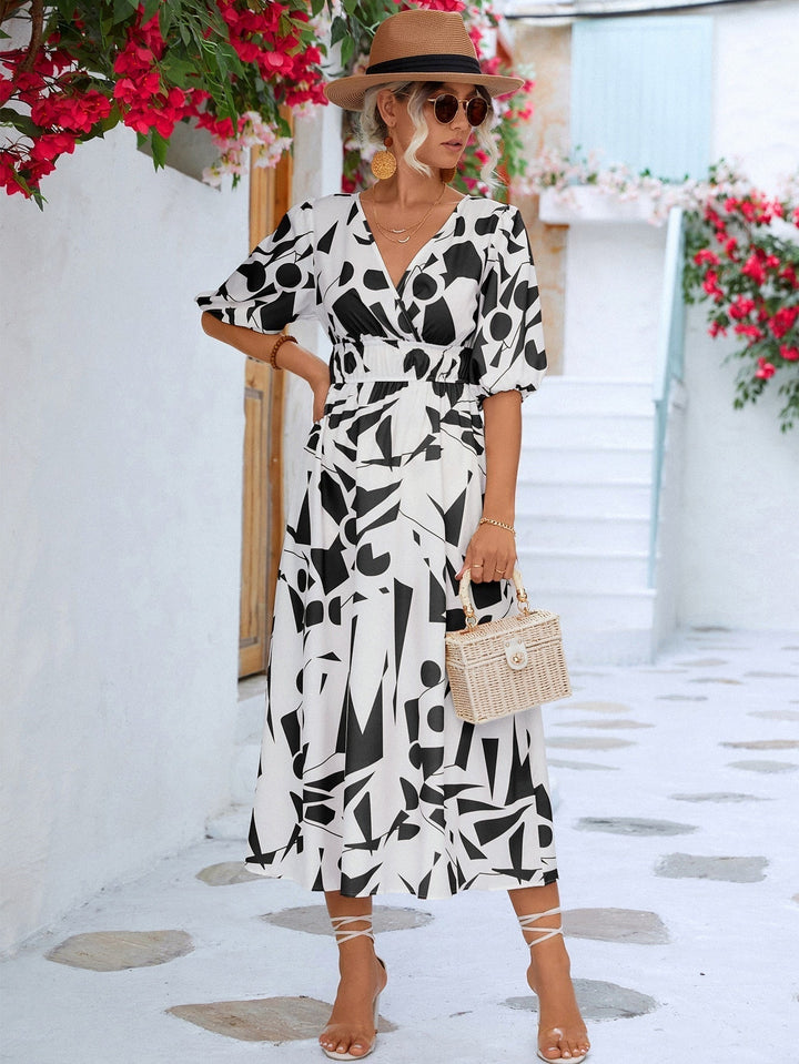 Femme portant Robes Isolde | Robe à Col en V pour Femmes