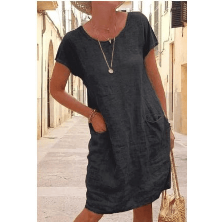Femme portant Robes Leonia | Robe unie élégante à col rond pour femme
