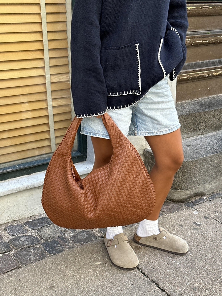Femme portant Sac Léonie | Sac de tous les jours pour Femmes