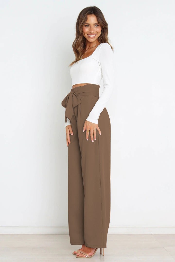 Femme portant Pantalons Lilou | Pantalon Léger Pour Femme | Sophistication Décontractée
