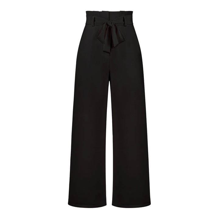 Femme portant Pantalons Lilou | Pantalon Léger Pour Femme | Sophistication Décontractée