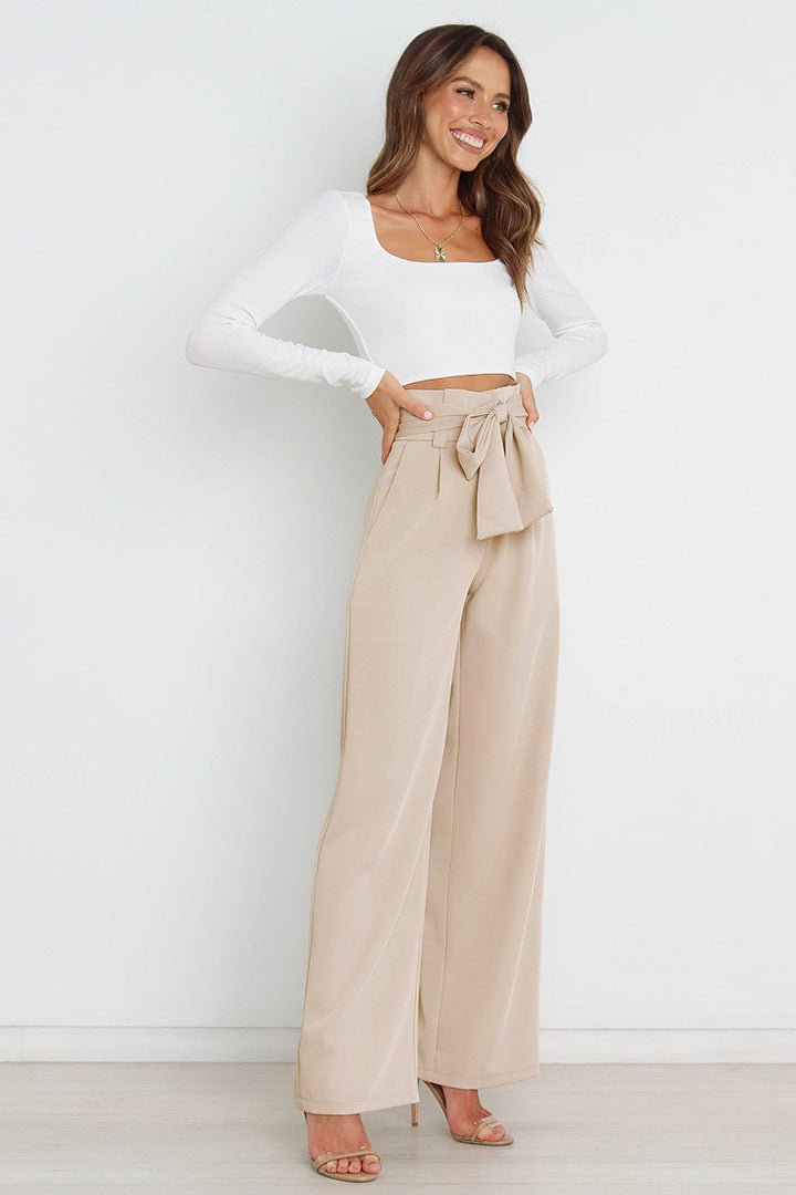 Femme portant Pantalons Lilou | Pantalon Léger Pour Femme | Sophistication Décontractée