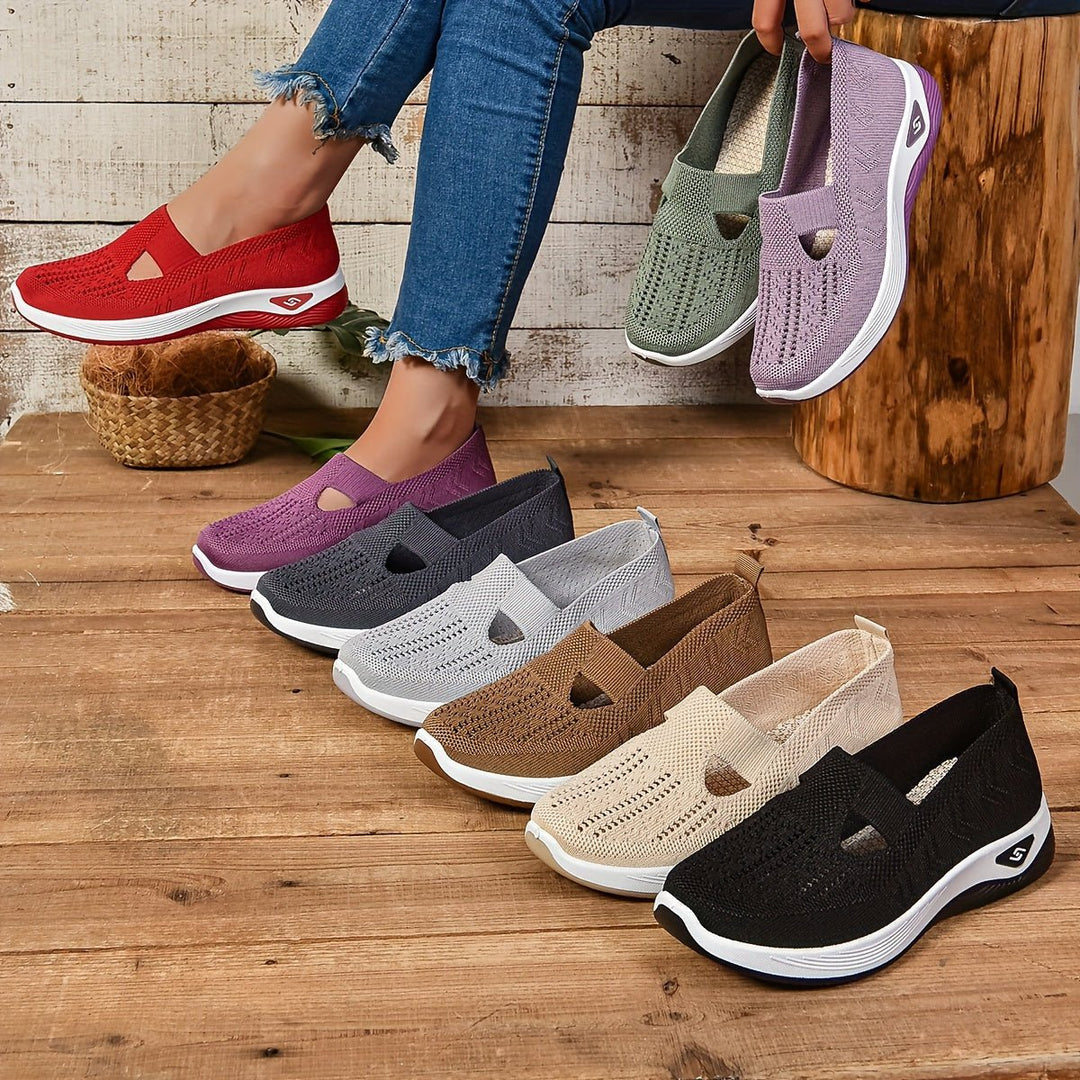 Femme portant Baskets Lola | Baskets Décontractées Pour Femmes