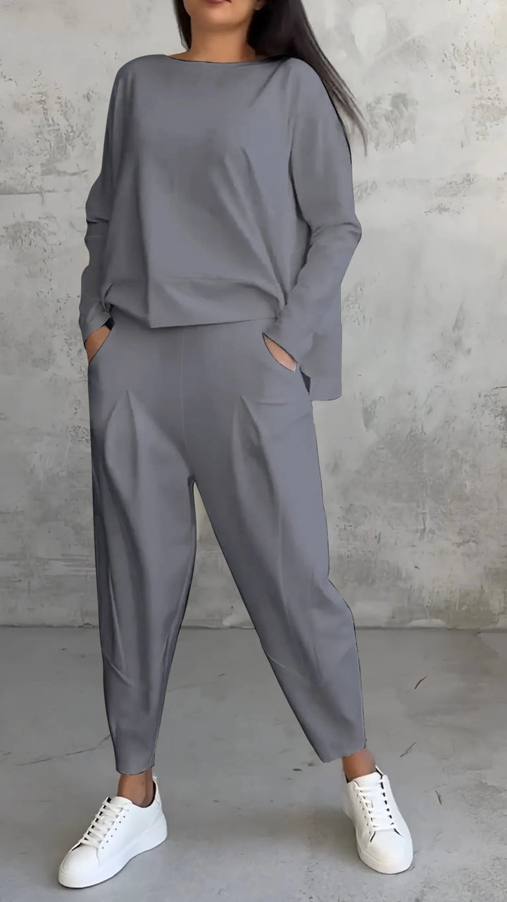 Femme portant Combinaison Lorena | Combinaison Décontractée Manches Longues Pour Femme