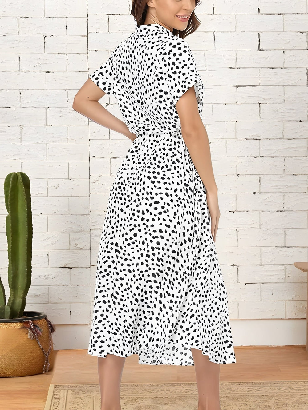 Femme portant Robes Lycinia | Femme Robe Élégante à Cordon Imprimé