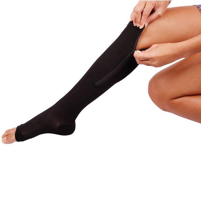 Femme portant Chaussettes Lysiane | Chaussettes de Compression