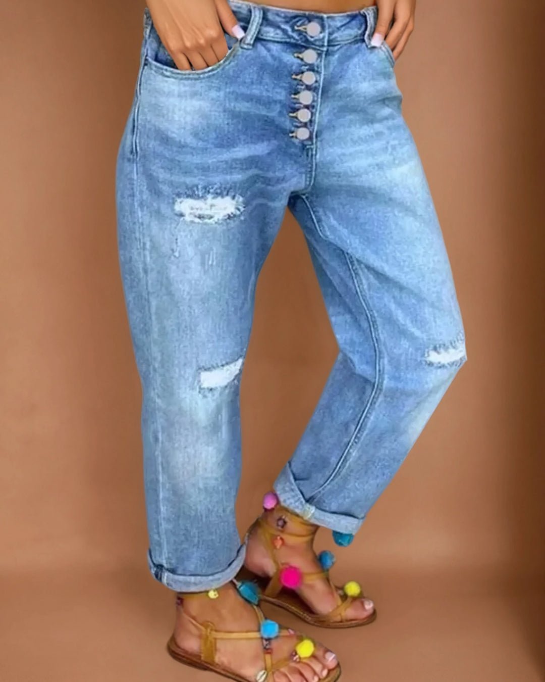 Femme portant Jeans Maeva | Jean Ample Moderne