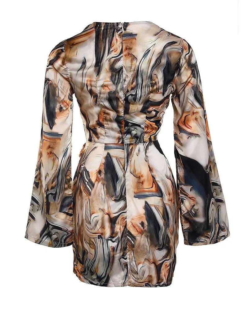 Femme portant Robe sexy Marilys | Robe portefeuille imprimée