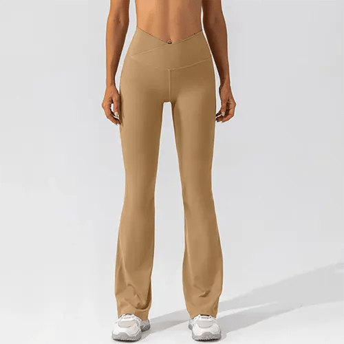 Femme portant Pantalons Marlowe | Pantalon de Sport Femme | Coupe Slim et Élégance Athlétique