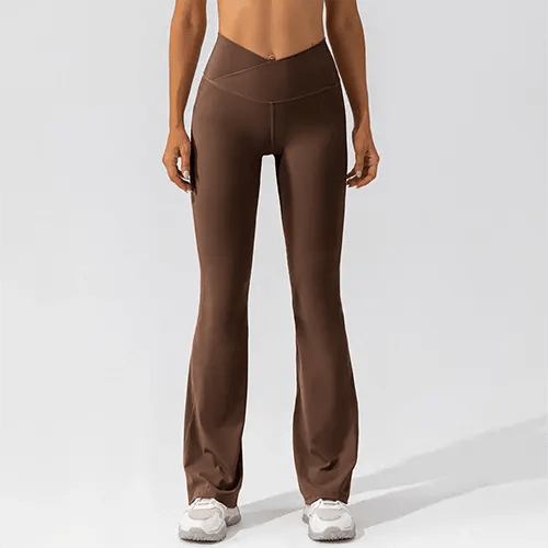 Femme portant Pantalons Marlowe | Pantalon de Sport Femme | Coupe Slim et Élégance Athlétique