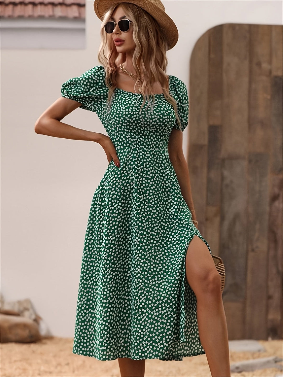 Femme portant Robes Melanira | Robe d’été à pois élégante pour femme