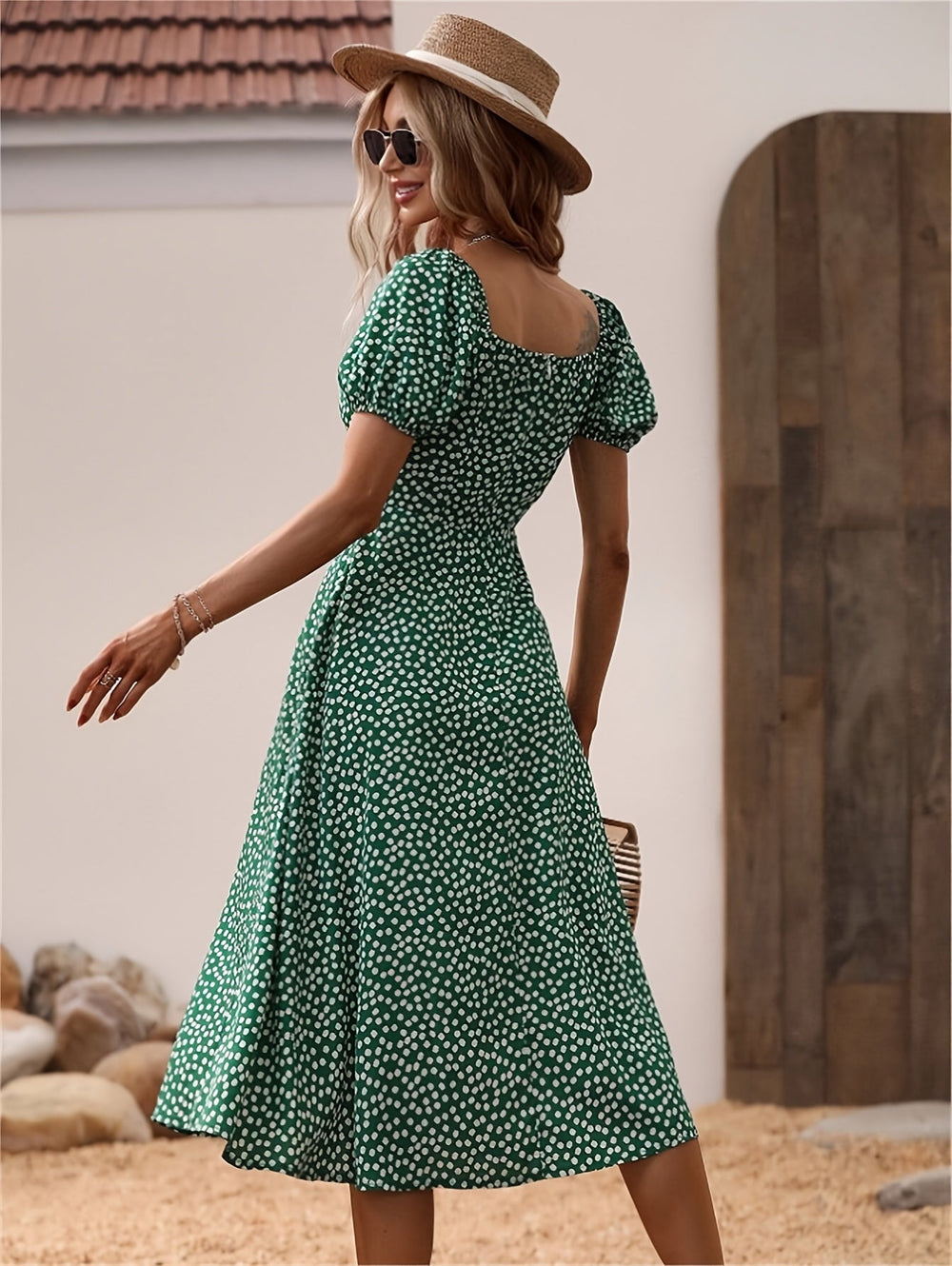 Femme portant Robes Melanira | Robe d’été à pois élégante pour femme