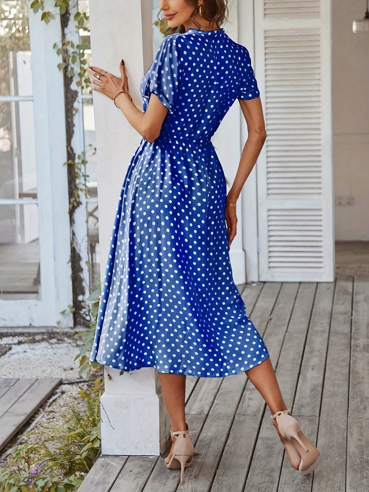 Femme portant Robes Mirabelle | Robe à pois à col en V pour femme