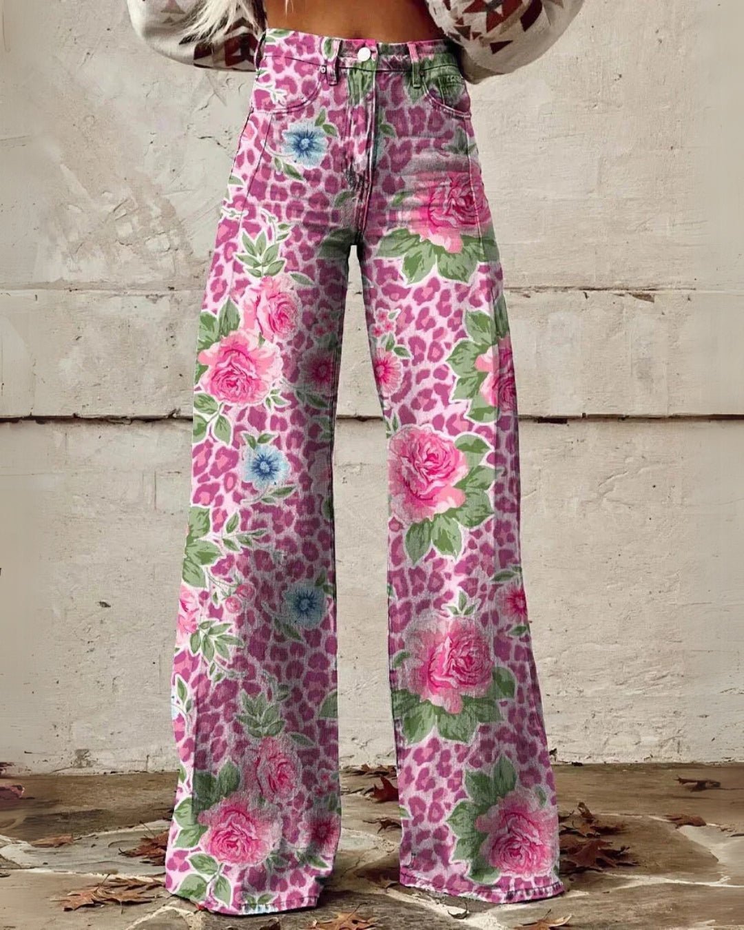 Femme portant Pantalon Naya | Pantalon Fluide Élégant