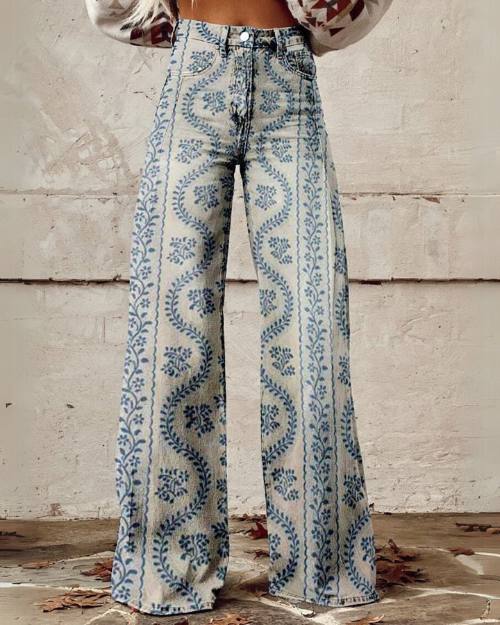 Femme portant Pantalon Naya | Pantalon Fluide Élégant