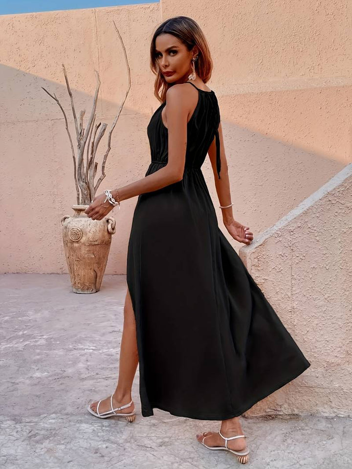 Femme portant Robes Nerissa | Robe d'été élégante pour femme | Noir