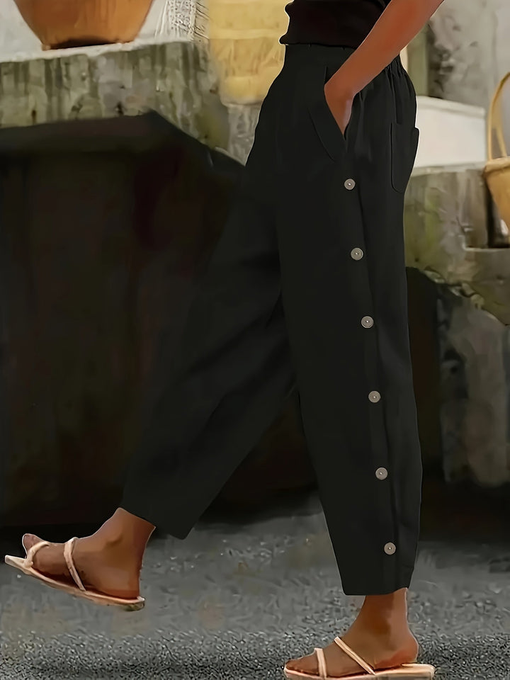 Femme portant Pantalon vintage Norella | Pantalon droit à boutons élégants