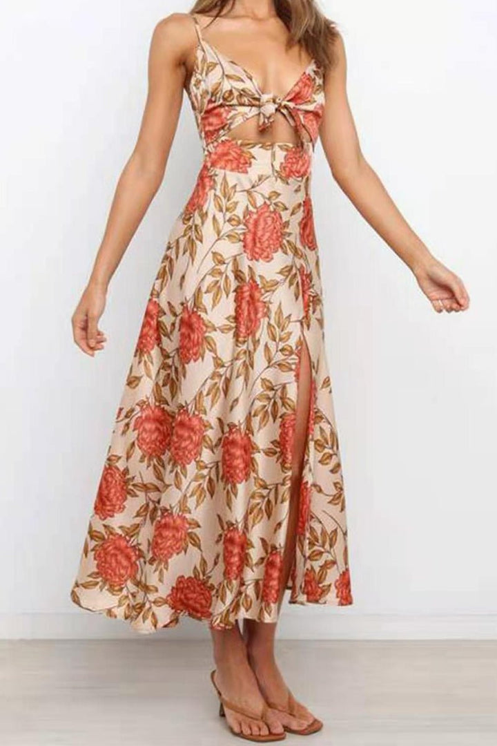 Femme portant Robes Selesta | Robe à bretelles élégante et florale pour femme