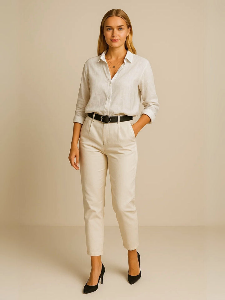Femme portant Chemisier Séphina | Chemise en lin semi - transparente