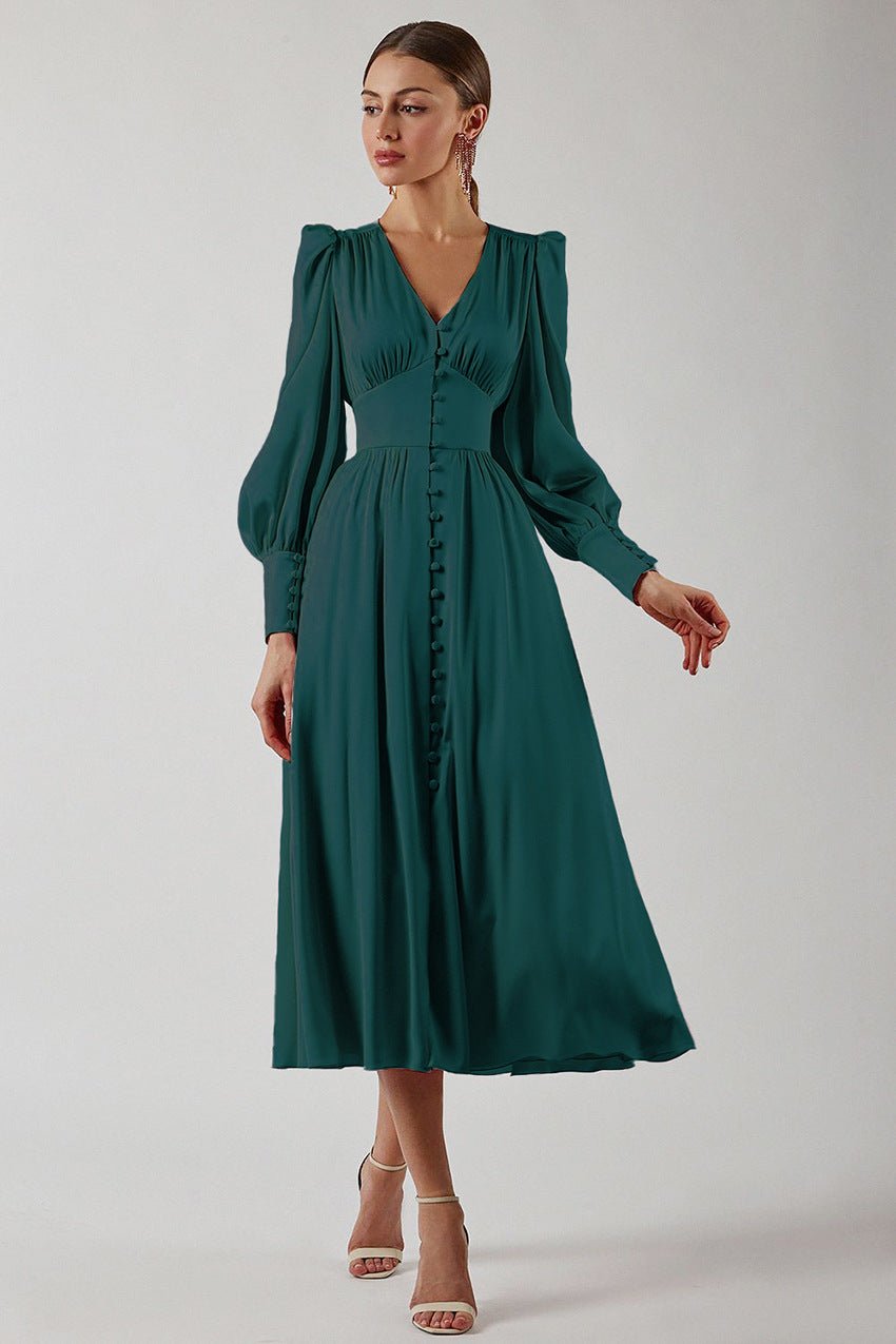 Femme portant Robe Trapèze Serevina | Robe Longue Élégante