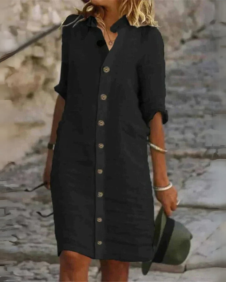 Femme portant Robe Sigrid | Robe Chemise Légère