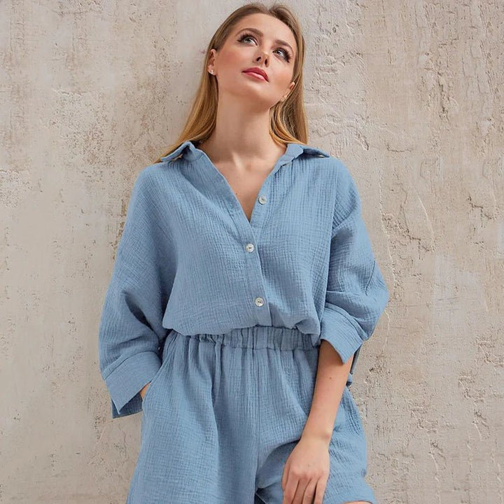 Femme portant Ensemble Sofianne | Costume 2 Pièces Élégant pour Femmes
