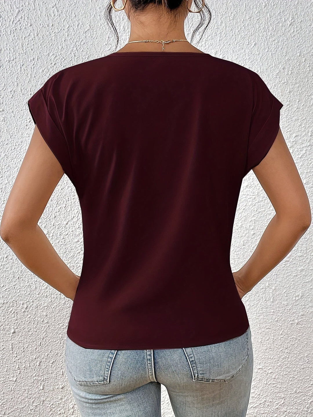 Femme portant Blouse Solélia | Blouse élégante à col cœur