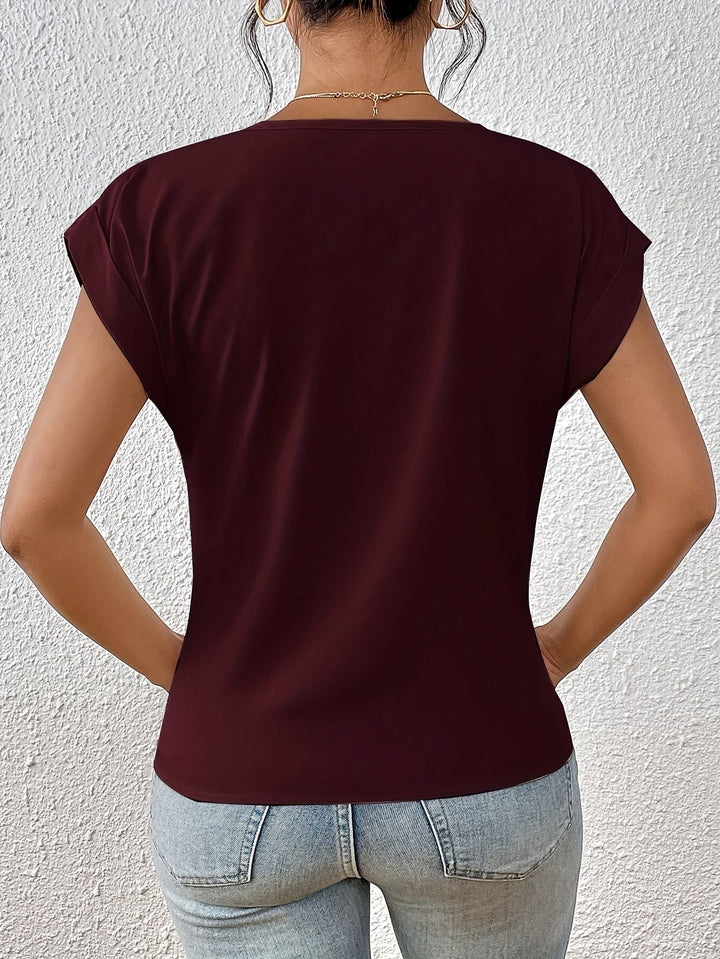Femme portant Blouse Solélia | Blouse élégante à col cœur